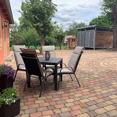 Ferienwohnung Bournville ทาเลอ ภายนอก รูปภาพ